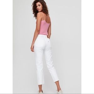 White Levi’s Wedgie Straight NWT